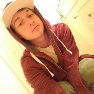 Meet your Posher, Sam